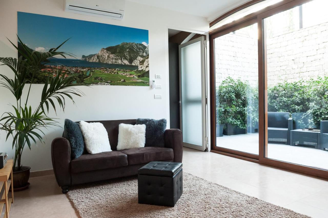 Villa Luxury House & Spa ริวาเดลการ์ดา ภายนอก รูปภาพ